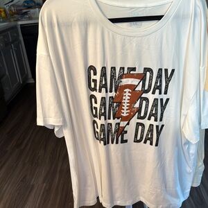SHEIN Black and White Short Sleeve Game Day Tee